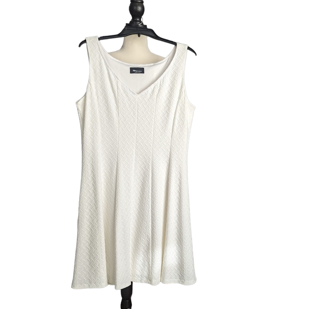 RN Studio White Fit and Flare Sleeveless Dress - Picture 5 of 11